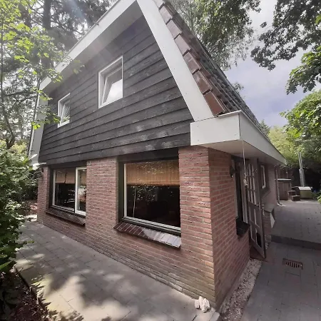 Holiday With Hot Tub In Holiday home Voorthuizen