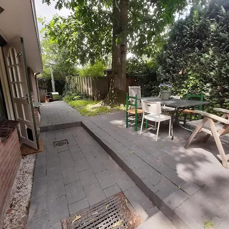 Holiday home Holiday With Hot Tub In Voorthuizen
